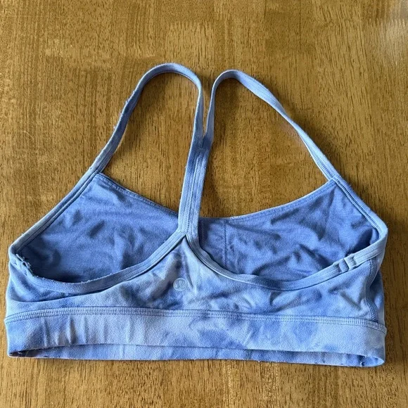 lululemon athletica Light Blue Tie-Dye Flow Y Bra Sz 8 - Picture 2 of 3